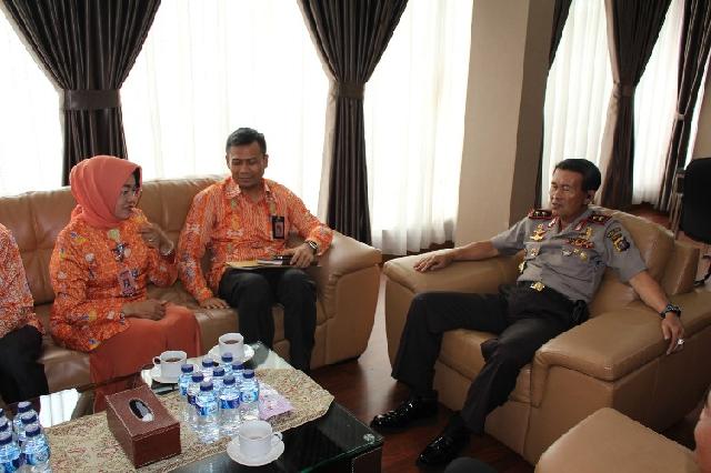  Terkait Pengamanan Pilgubri 2018 Polda Riau Terima Kunjungan KPU 